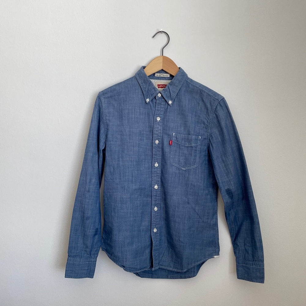 Levis shirt